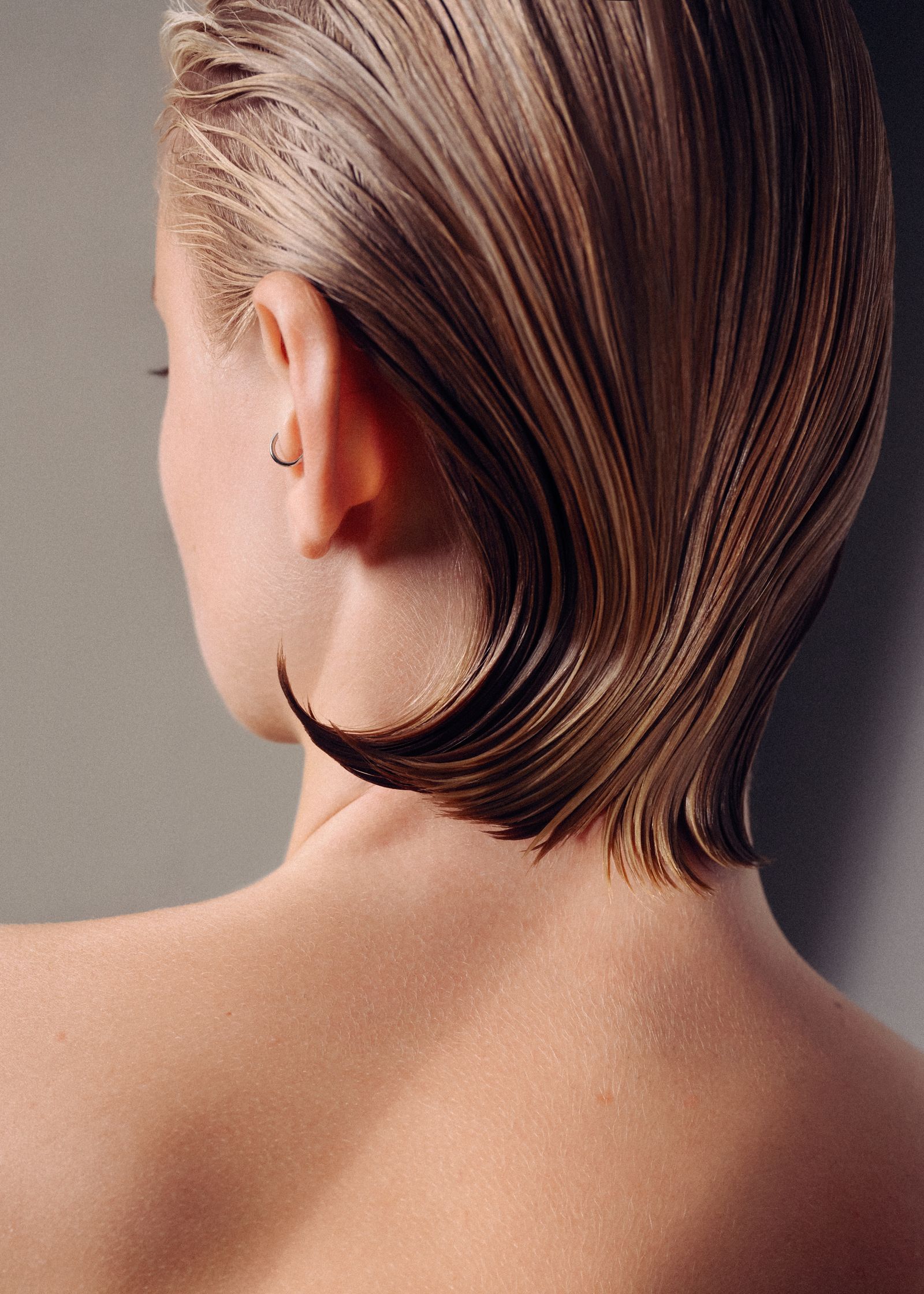 the back of a woman's hair