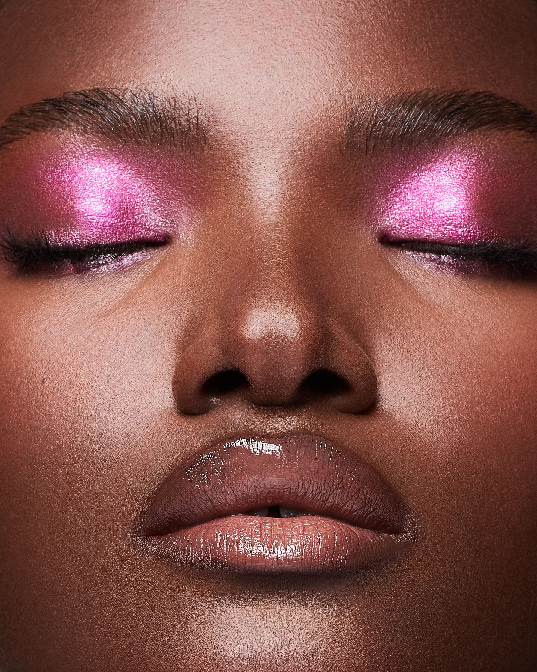 beauty retoucher la model vivicadehi, beauty brand, patricktabeauty, patrickta, rimaminasyan eyeshadow duos, Photo devontrunk, tanyaproducedthis, Lighting michaelcamacho, Digitech kell.lorenz, Makeup melissa.hurkman, livmadorma, postproduction online