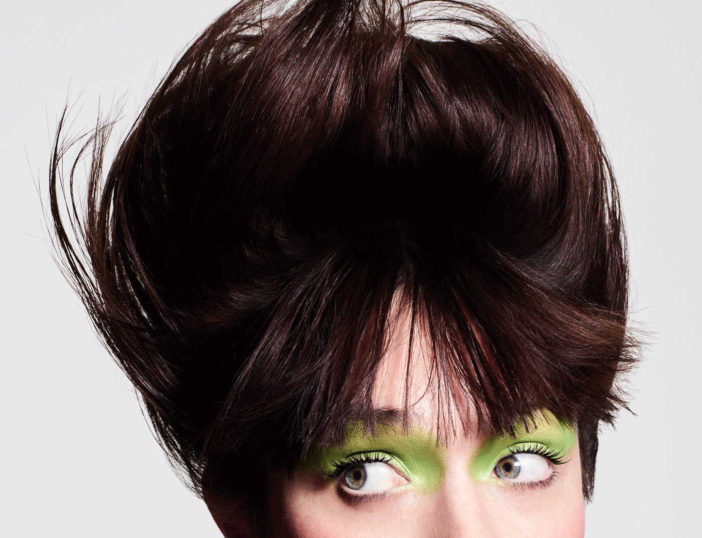 Animated colorization from dark brown to pastel purple
